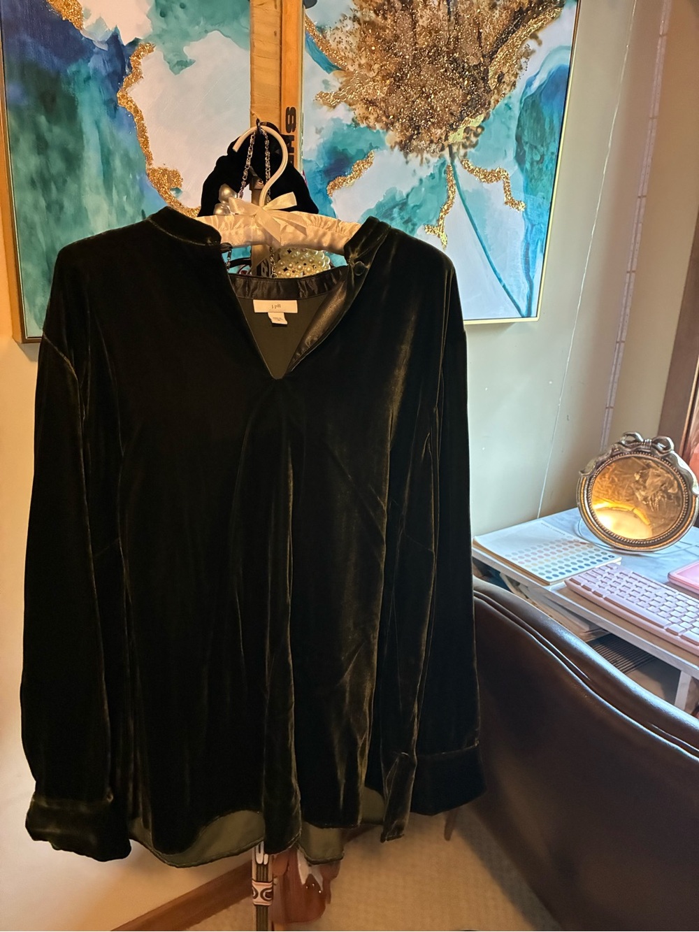 J. Jill Black Velvet Long-Sleeve V-Neck Top